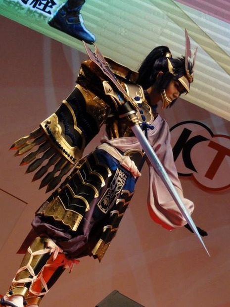 【TGS 2012】「着物は織りました、3メートル」レイヤーさん必見！様々な工夫がなされたコーエーテクモコスプレコンテスト出場者のこだわり