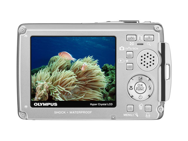 　オリンパスイメージングは16日、水深10mまでの水中撮影が可能な710万画素の防水コンパクトデジタルカメラ「μ 770SW」を発表した。