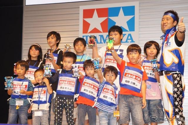 ミニ四駆日本一が決定…13年ぶり全国大会にかつてのファン集まる