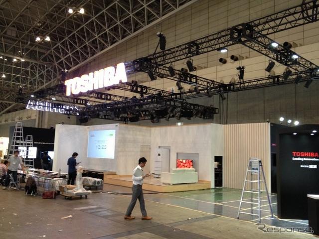 CEATEC 12ブース設営の様子（10月1日撮影）