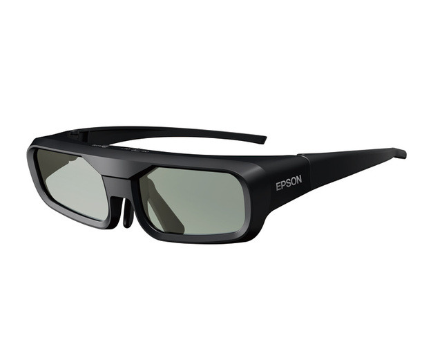 3D視聴に必要な3Dメガネ「ELPGS03」（価格10,500円）は同梱されずオプションとなる
