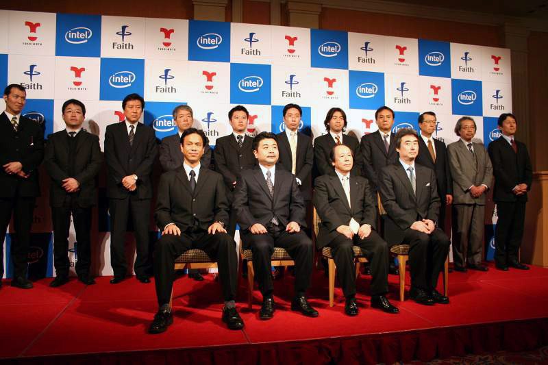 全社が揃って明日からの実験開始に臨む