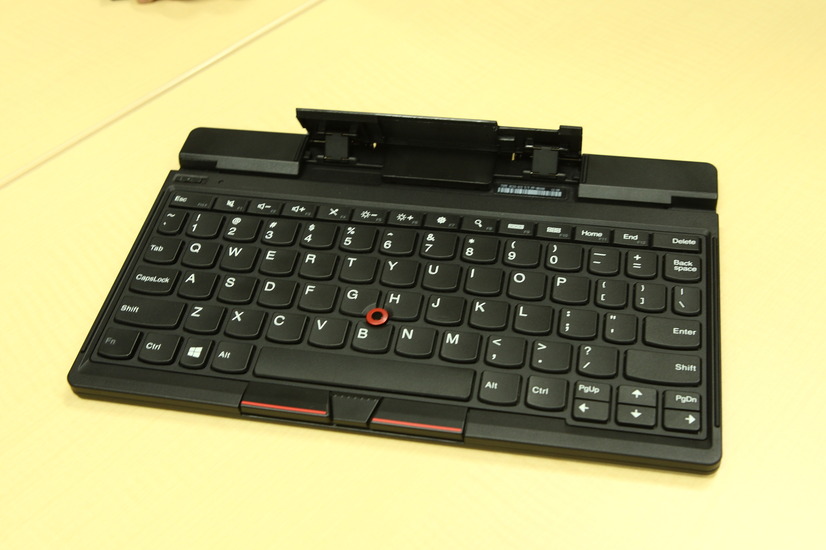 オプションのBluetoothキーボード