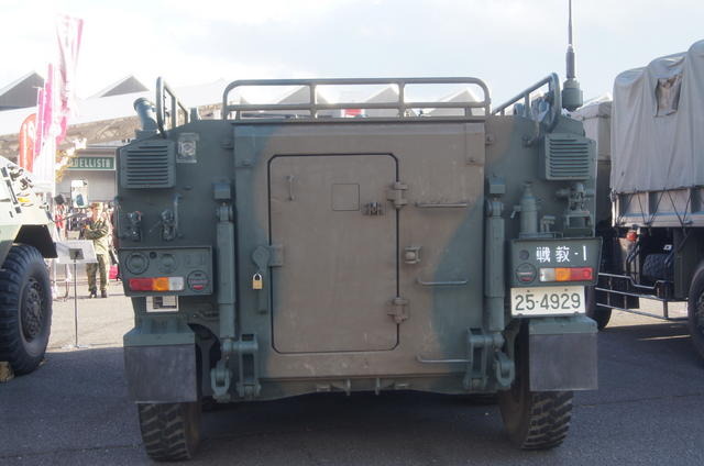 96式 装輪装甲車
