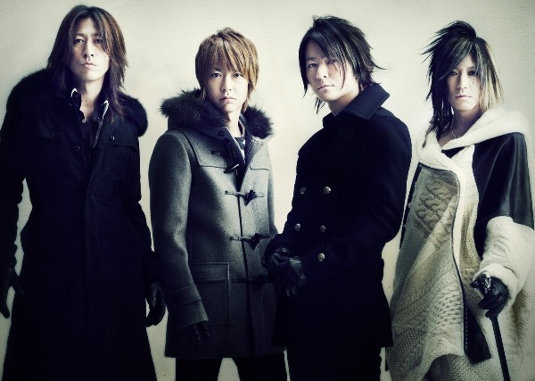 12月5日にシングルを2枚同時リリースするGLAY