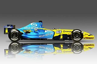 「iモード」ロゴの入ったF1カーがイタリアでお披露目