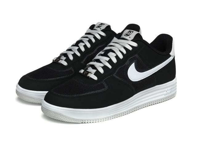 NIKE x BE@RBRICK LUNAR FORCE 11万4,700円