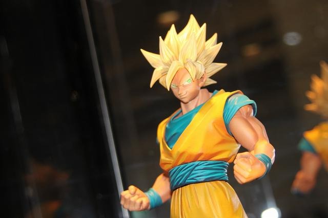 【ジャンプフェスタ2013】悟空がかっこよすぎる・・・。フィギュアの展示もゲームに負けない盛り上がり