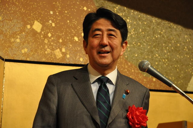 安倍晋三首相