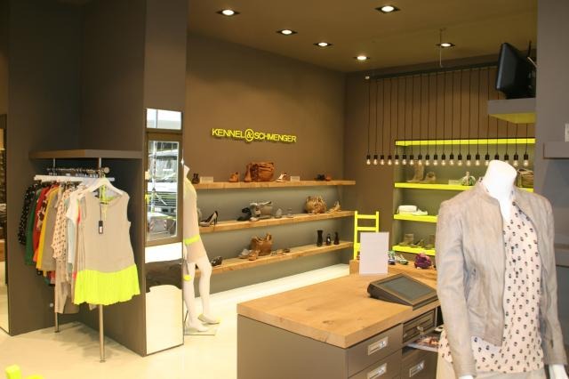 KENNEL&amp;SCHMENGERドイツ本国 ベルリン直営店