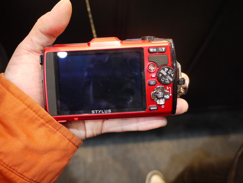 【CP+ 2013】顕微鏡級スーパーマクロ搭載の「STYLUS TG-2 Tough」