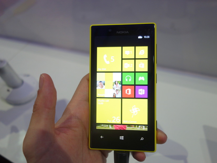 Lumia 720