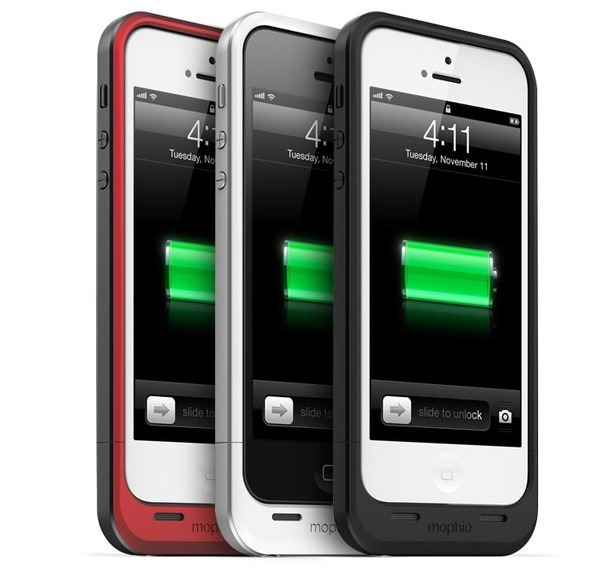 「mophie juice pack helium for iPhone 5」装着イメージ（iPhone 5は別売）