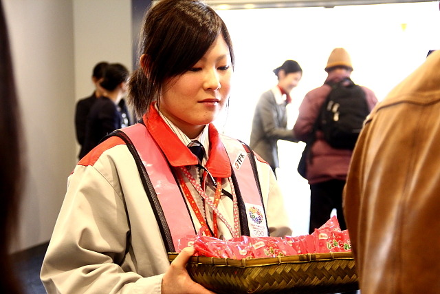 JAL「ひなまつりフライト」