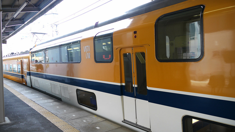 近鉄名古屋駅から鵜方駅まで乗ったビスタカー。ヨーロッパっぽい！