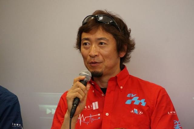 参戦ライダーの松下ヨシナリ選手