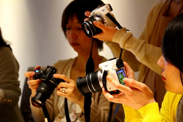 「ママ写真部のお部屋」講習会・撮影会　《写真　大野雅人》