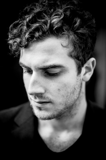 「NICOLAS JAAR」（4/7出演）Wolf+Lamb、Circus Company等のレーベルから作品を発表。2年連続でResident Advisorの