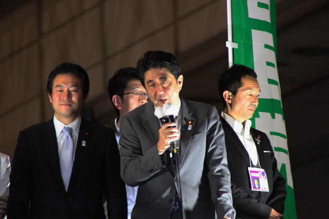 【ニコニコ超会議2】安倍晋三首相が来場「ネットの力で返り咲けた、まだまだ戦い抜く」