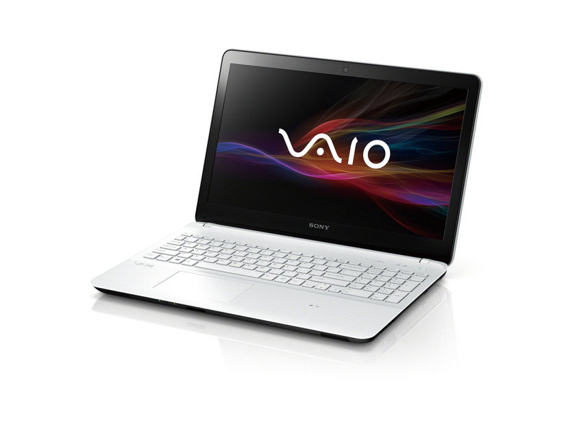 スタンダードモデルの「VAIO Fit 15E」