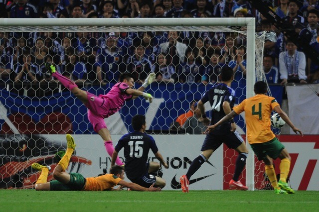 ワールドカップ、アジア最終予選・日本対オースラリア（6月4日）
