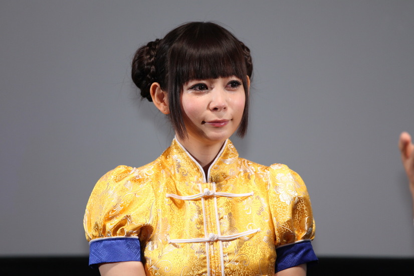 「キリン のどごし<生>」新CM発表会で号泣したしょこたん