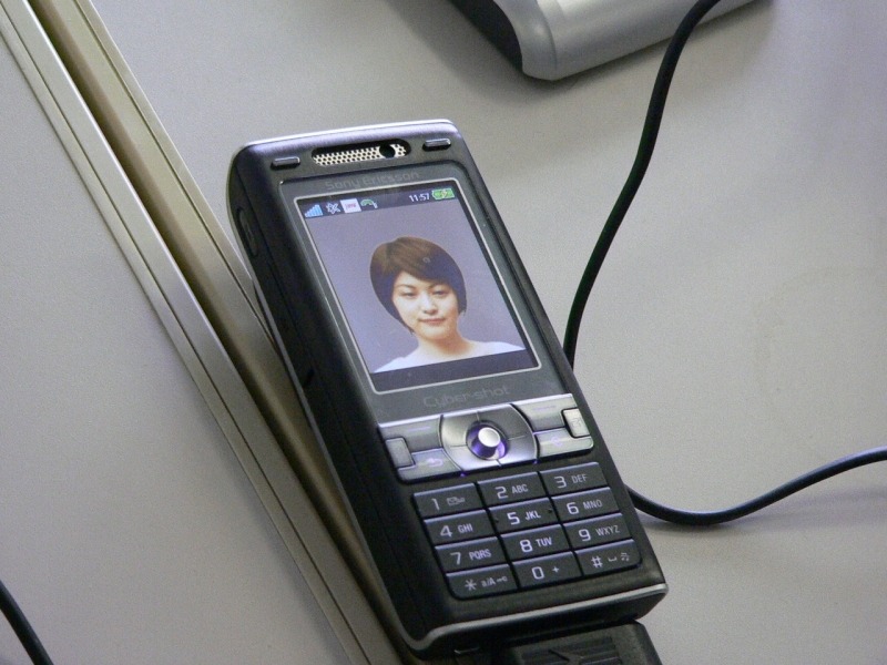 動画エンジンは携帯電話アプリとして実装可能