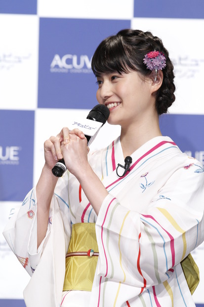 橋本愛、旅に出たい心境……？　「この夏は絶対に一人旅します」