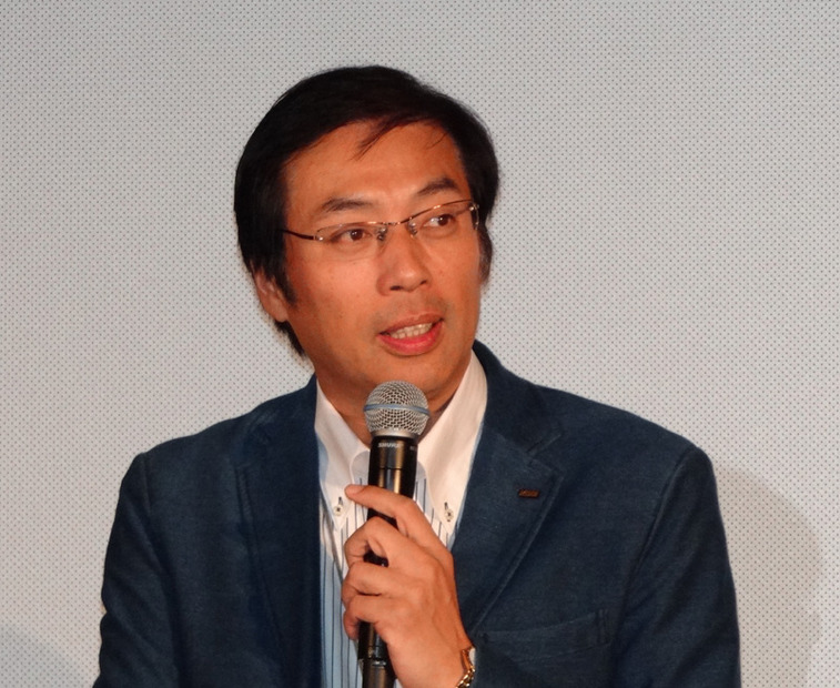 KDDI 商品統括本部サービス企画本部長　片岡浩一氏