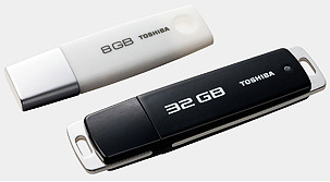 手前からU2G-032GT、U2K-008GT
