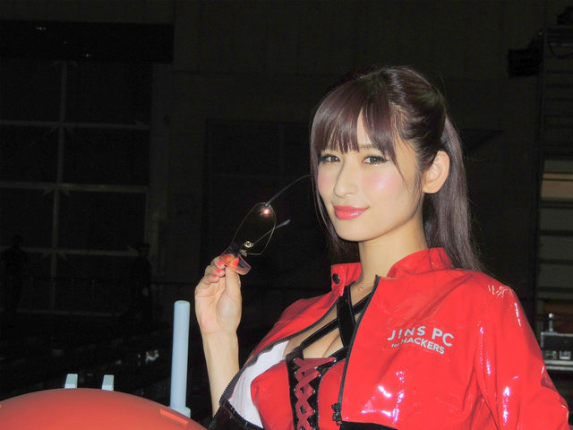 【東京ゲームショウ2013】今年の美人コンパニオンさんたちをご紹介します