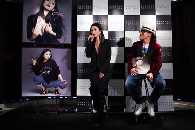 壇蜜さんとレスリー・キー氏
