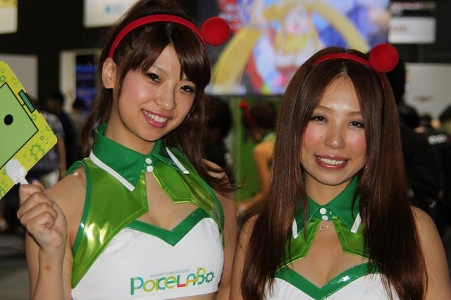 【東京ゲームショウ2013】二日目のコンパニオンのお姉様たち写真集