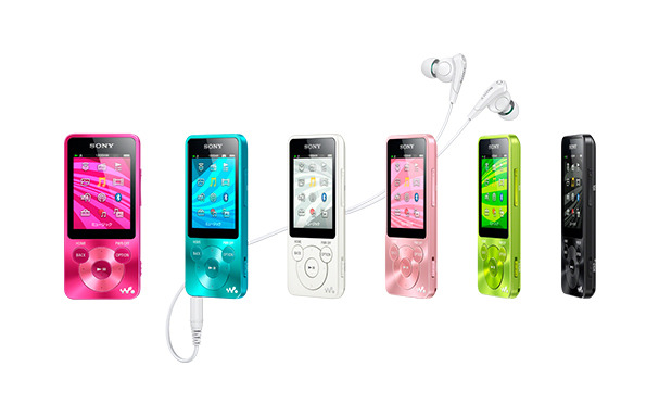 スマートフォンへの充電が可能な「おすそわけ充電」機能を搭載