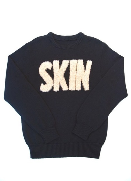 SKIN刺繍ニット