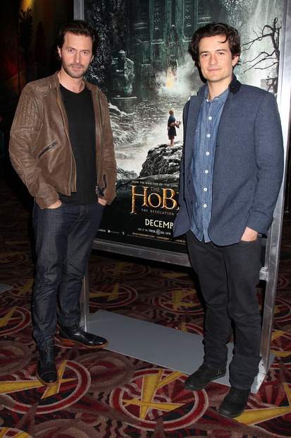 リチャード・アーミティッジ、オーランド・ブルーム　(C) 2013 WARNER BROS. ENTERTAINMENT INC. AND METRO-GOLDWYN-MAYERPICTURES INC．