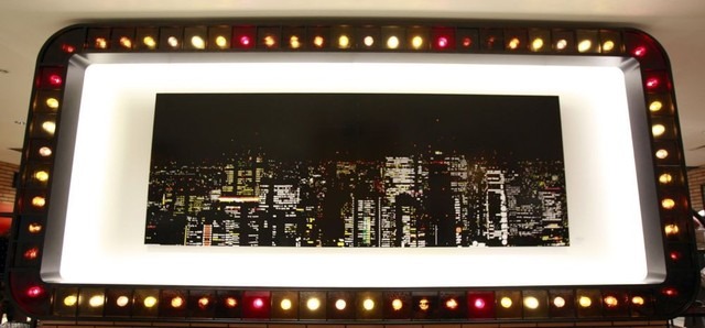 新作「Beautiful Night Shinjuku」（42万円）