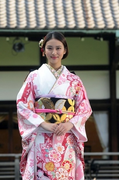 武井咲