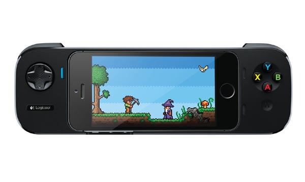 iPhone 5/5sなどで利用できるバッテリー付きゲーミングコントローラ「G550 パワーシェル コントローラ＋バッテリー」