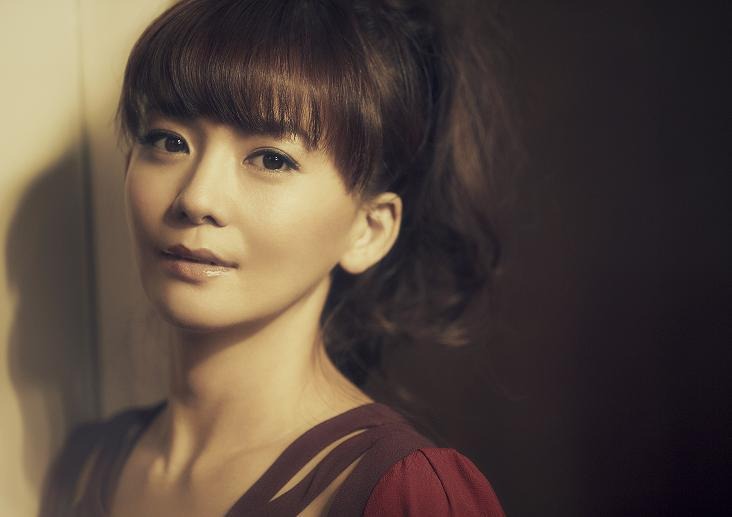 小室とのリハーサルの裏側まで明かす