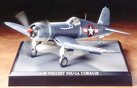 1/48 ヴォート F4U-1A コルセア（プロペラアクション）