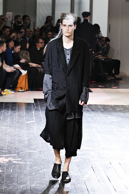 YOHJI YAMAMOTO POUR HOMME14SSコレクション