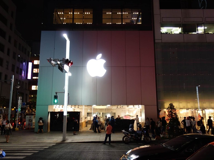 米国Apple Storeが導入したことで話題に拍車がかかった（写真は銀座のアップルストア）