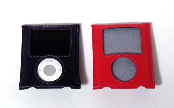 Leather Pouch Case for 3rd iPod nano（左から、ネイビーブルー/レッド）