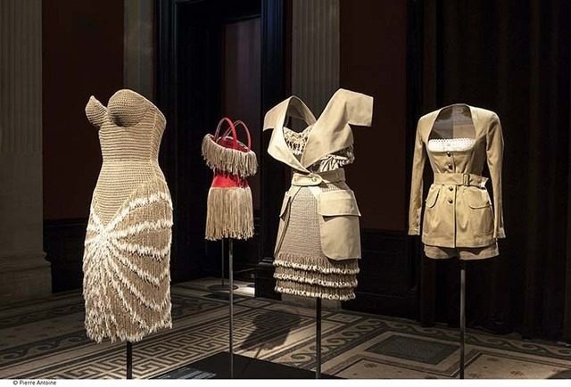 パリのガリエラ服飾美術館で開催中のアライア展