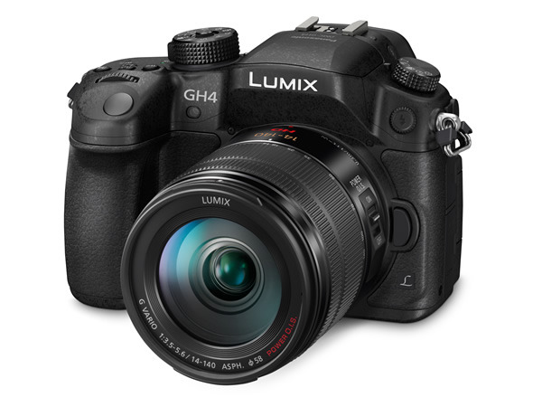 「LUMIX DMC-GH4」高倍率ズームレンズキット。13日から開催される「CP+2014」に出展される