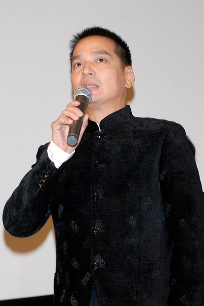 ジヌ・チェヌ監督