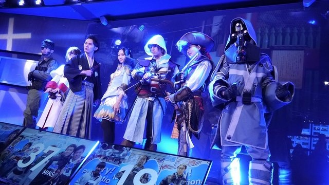 次世代ゲーム機PlayStation 4、ついに国内で発売 ― 記念イベント会場は歓声に包まれる