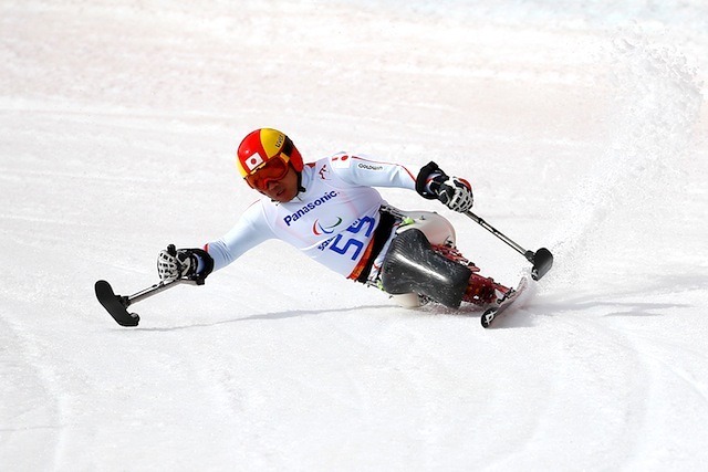 ソチ冬季パラリンピック、アルペンスキー男子滑降座位、鈴木猛史選手　(c) Getty Images