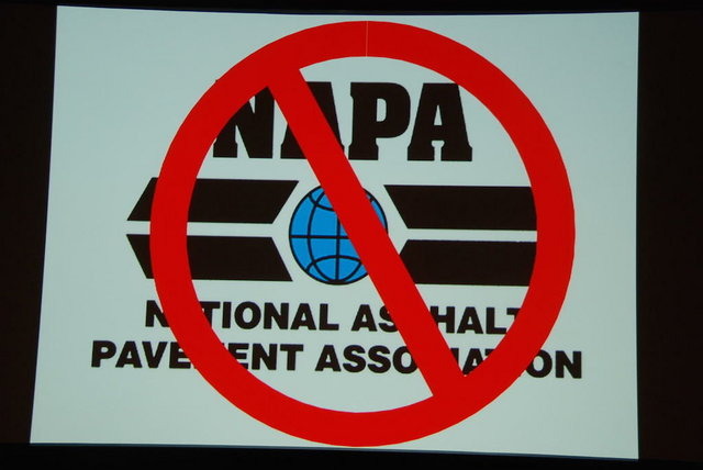 【GDC 2014】ゲームの社会批判に答えるにはプロの開発者団体が必要 ― IGDAの創始者が語る20年間の軌跡